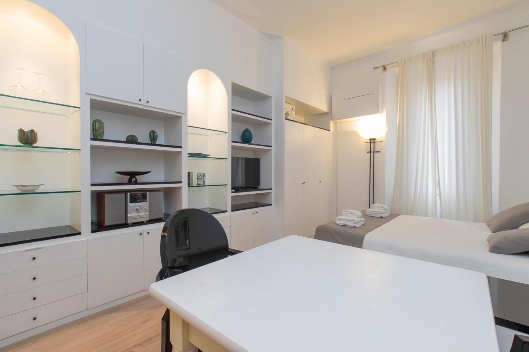 Apartment Xenia - Lovely In Porta Romana